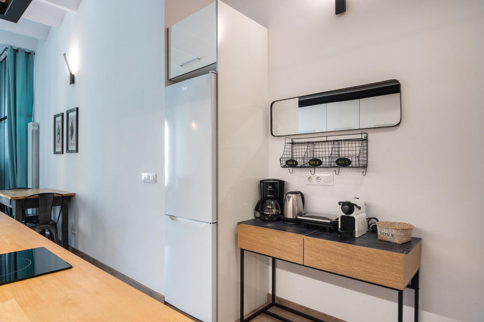 Beautiful Renovated Loft Minutes From The Beach Barcelona Ngoại thất bức ảnh
