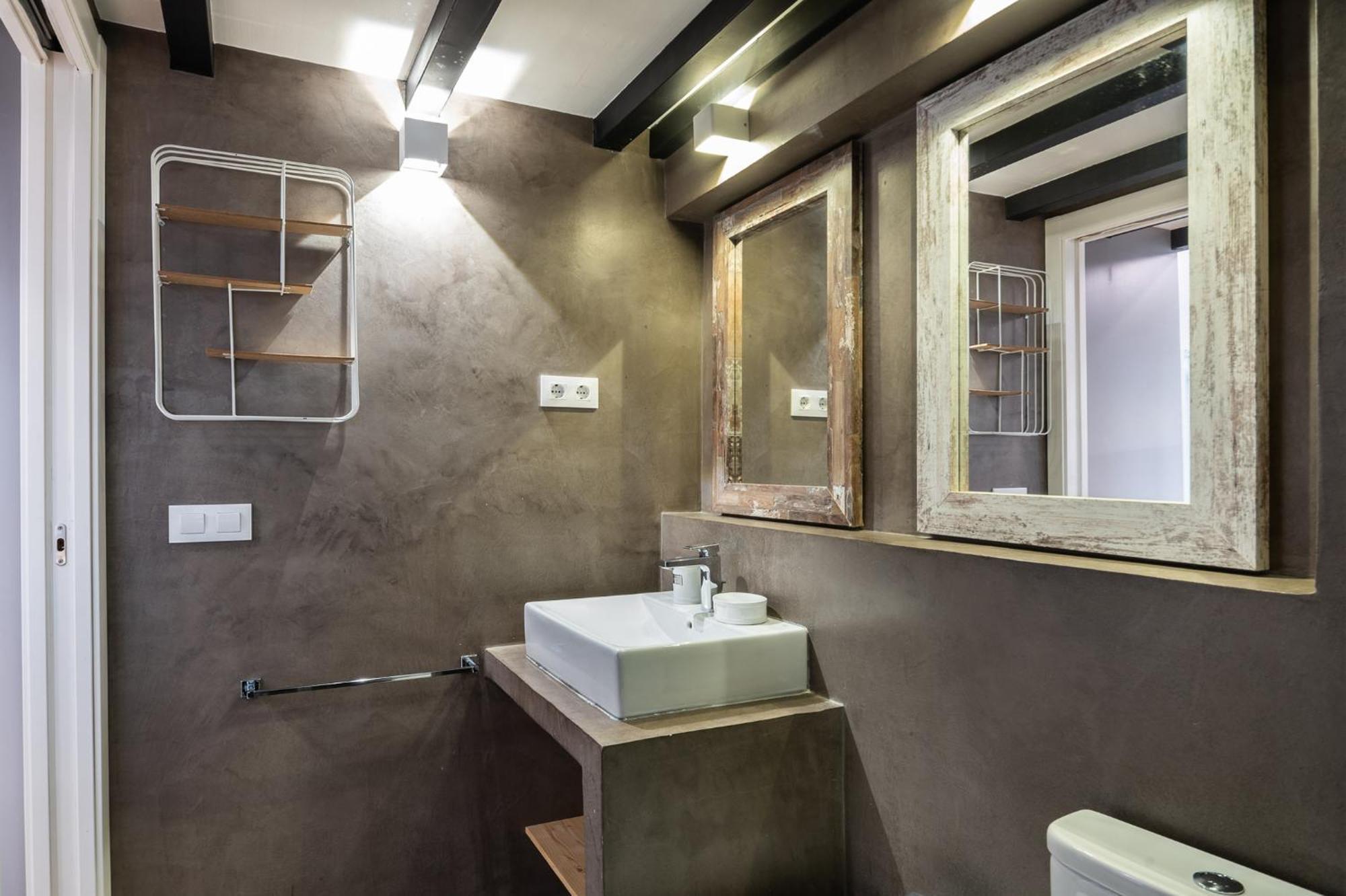 Beautiful Renovated Loft Minutes From The Beach Barcelona Ngoại thất bức ảnh