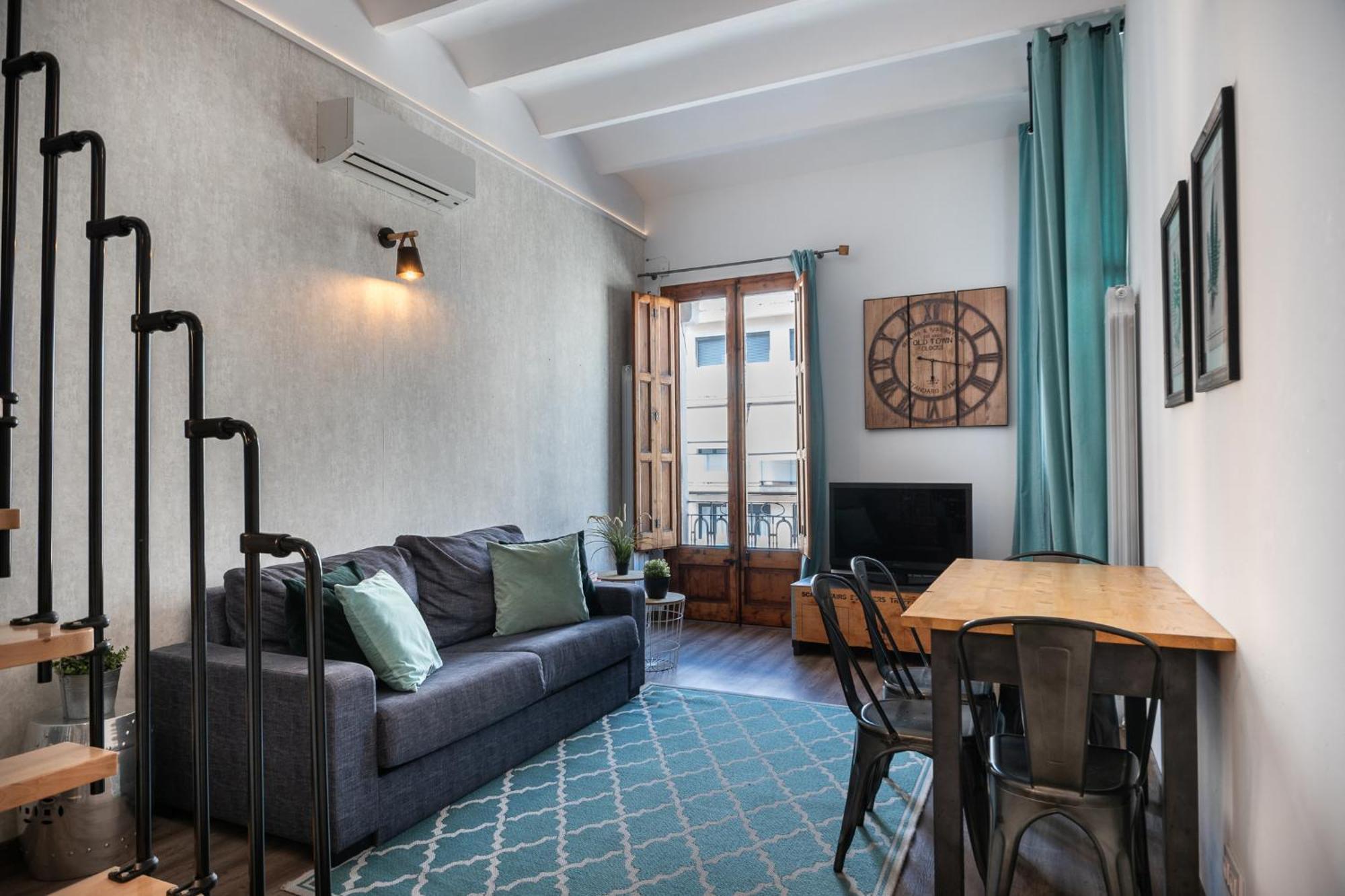 Beautiful Renovated Loft Minutes From The Beach Barcelona Ngoại thất bức ảnh